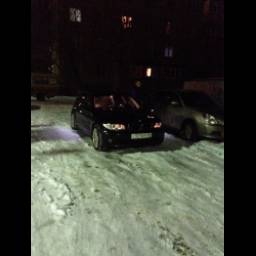 Автомобиль BMW 120i E87 хэтчбек