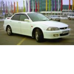 Автомобиль Honda Accord VI SIR седан