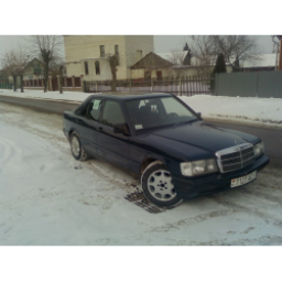 Автомобиль Mercedes-Benz 190E W201 седан