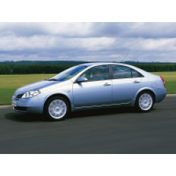 Автомобиль Nissan Primera - седан