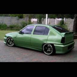 Автомобиль Opel Kadett 1,8 хэтчбек