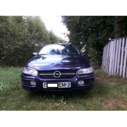 Автомобиль Opel Omega B седан