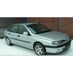 Автомобиль Renault Laguna - хэтчбэк
