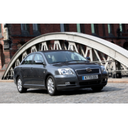 Автомобиль Toyota Avensis 2.0 седан