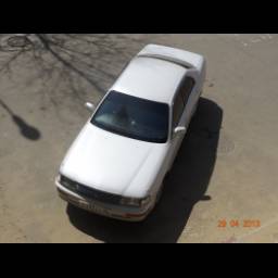 Автомобиль TOYOTA Crown седан 1992