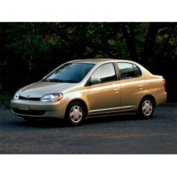 Автомобиль Toyota Platz - седан