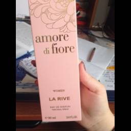 Парфюмированная вода La Rive Amore di fiore